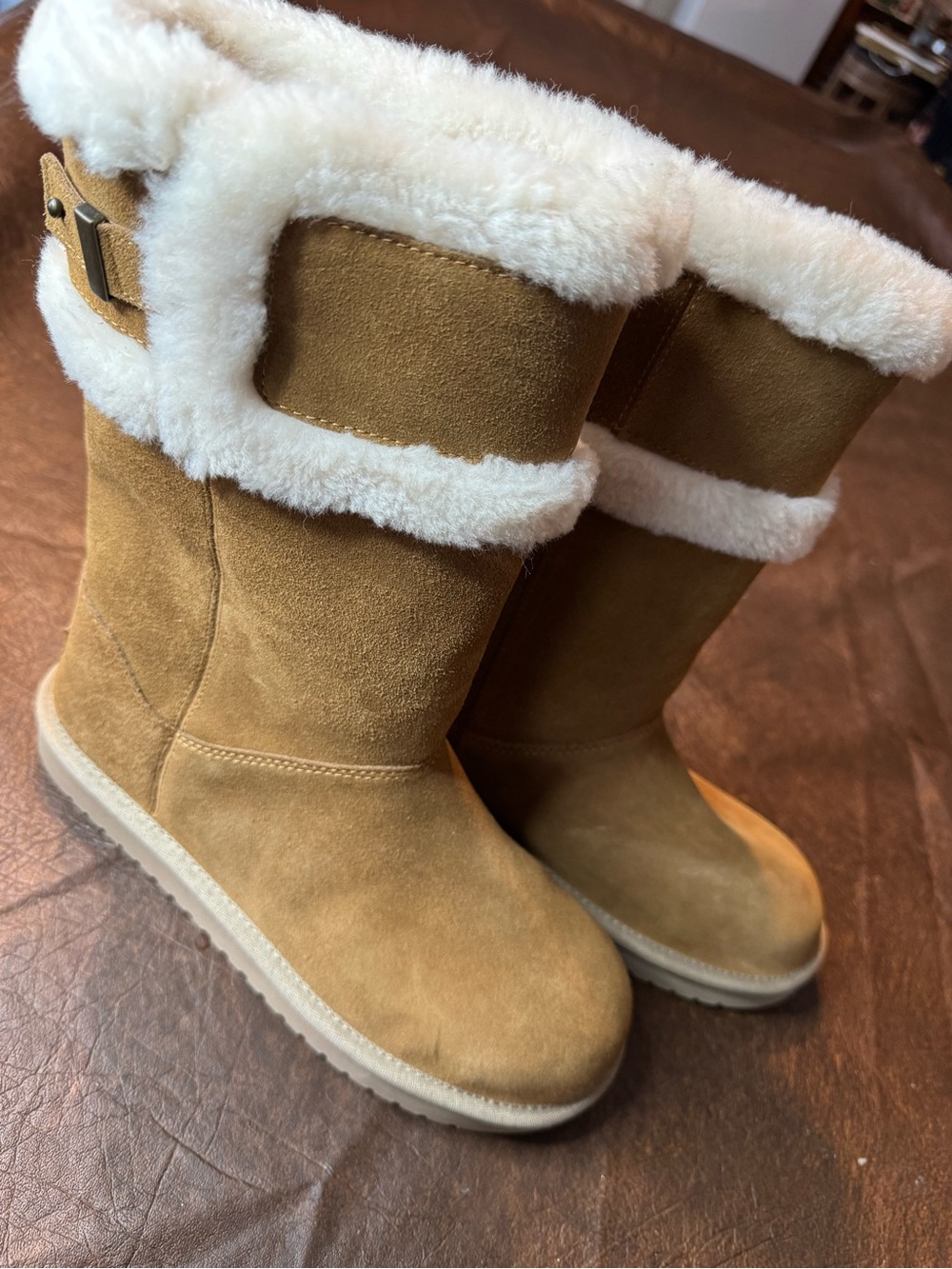 Koolaburra by Ugg Chestnut Suede Shearling-Trim Boots